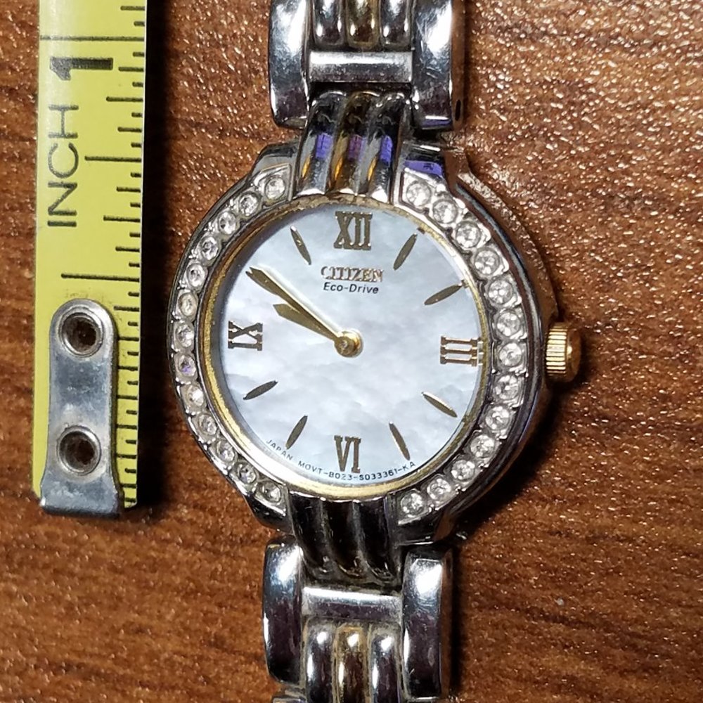 Citizen Eco-Drive B023 Ladies solar analog watch